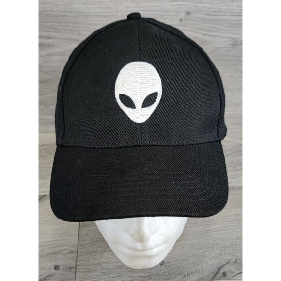 Alienware Adjustable Black Hat Cap Gaming Computer PC / One Size / Collectible - Picture 2 of 8